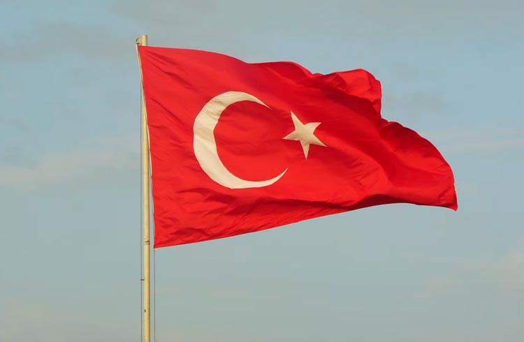 Pronta para regular criptomoedas, Turquia multa Binance