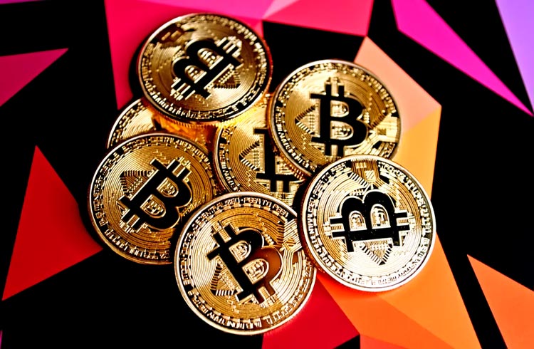 SEC rejeita ETFs de Bitcoin propostos por Valkyrie e Kryptoin
