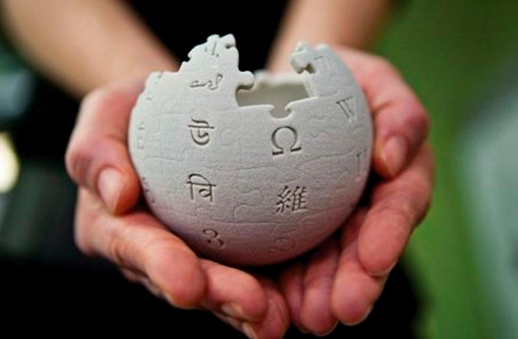 Wikipédia vai leiloar sua primeira versão como um NFT