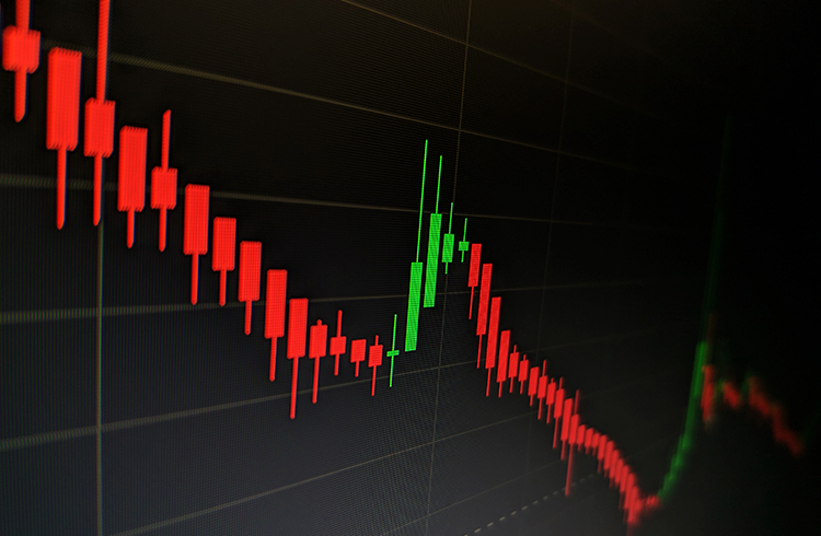 Bitcoin cai 0,5%; Ethereum cai 1,4% e Cardano dispara com alta de 9%