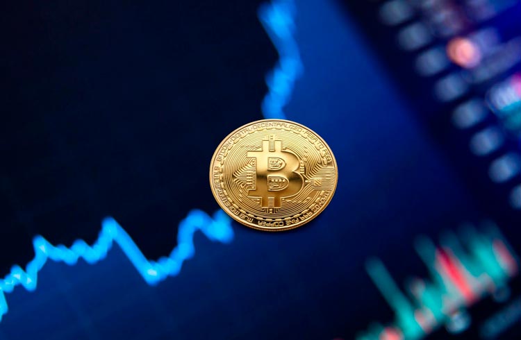 Bitcoin pode cair para US$ 35 mil se não recuperar suporte, diz analista