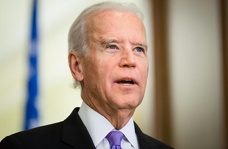 Governo Biden prepara regulamentação de criptomoedas como assunto de “segurança nacional”