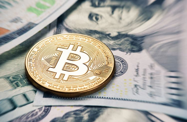 Bitcoin está fraco e pode cair para US$ 30 mil, diz analista