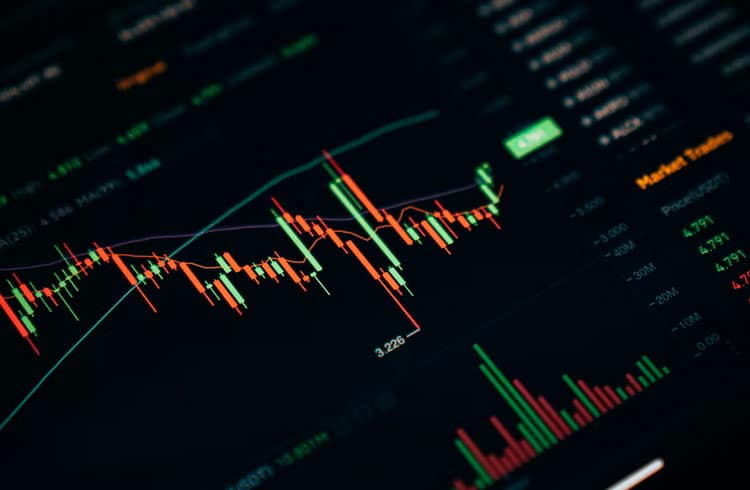 Bitcoin sobe 2%; Solana sobe 9% e Cardano tem alta surpreendente. Confira os melhores investimentos para hoje