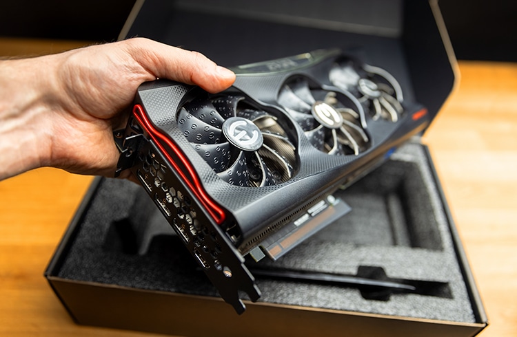 Preço das GPU despenca em fevereiro e favorece mineradores de Ethereum