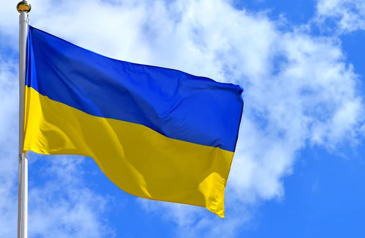 Ucrânia agora aceita doações em Polkadot; DOT salta 10%