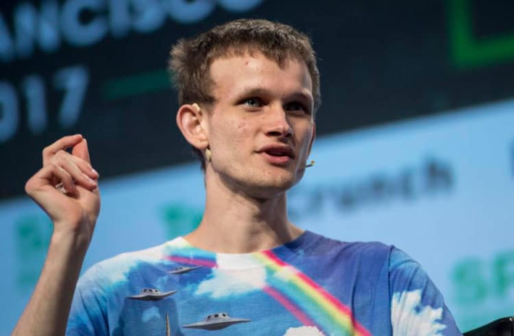 Vitalik Buterin: Objetivo de cripto não é jogar com figuras de macacos de milhões de dólares