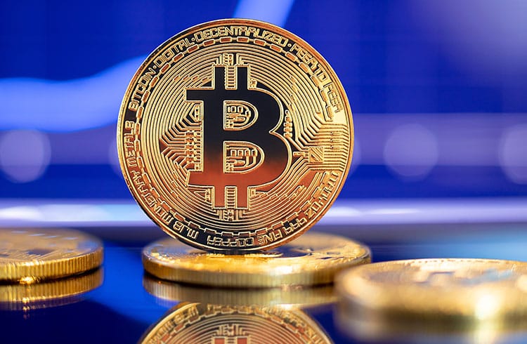 Bilionário mexicano declara que 60% de sua fortuna está em Bitcoin