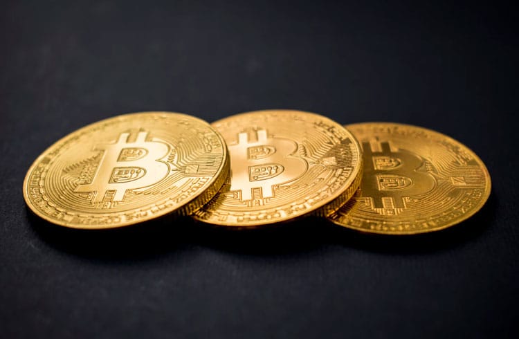 Fidelity oferecerá inclusão de Bitcoin em planos de aposentadoria