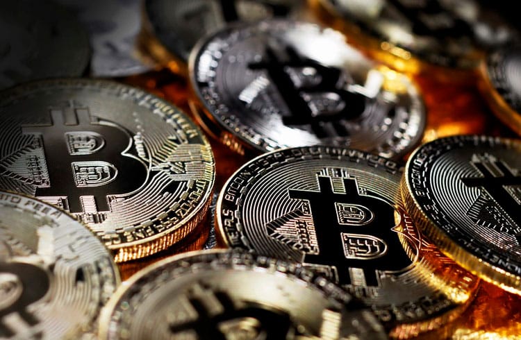 Bitcoin ainda pode cair mais e chegar a US$ 18.179, diz analista