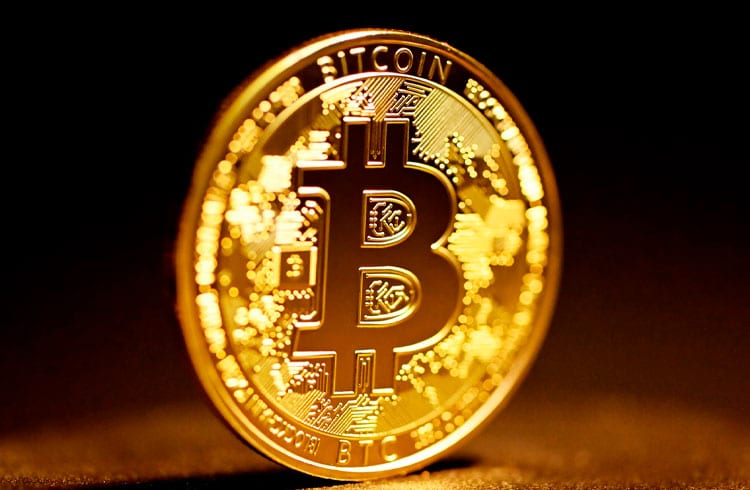 Bitcoin quebra recorde e alcança oito semanas de desvalorização