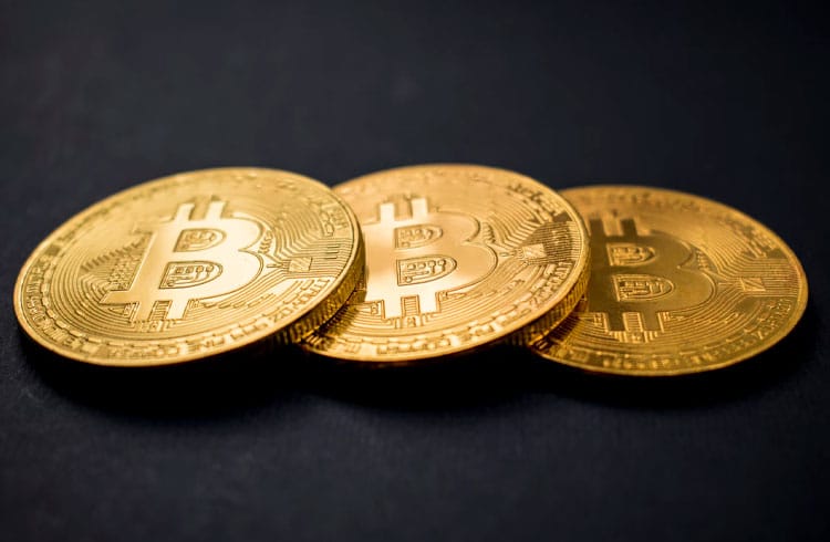 'Bitcoin vencerá mais esta batalha', diz analista sobre crash no mercado