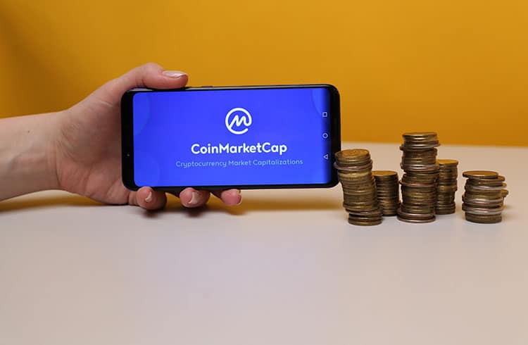 CoinMarketCap lançará airdrop com mais de 60 mil tokens Caduceus (CMP)