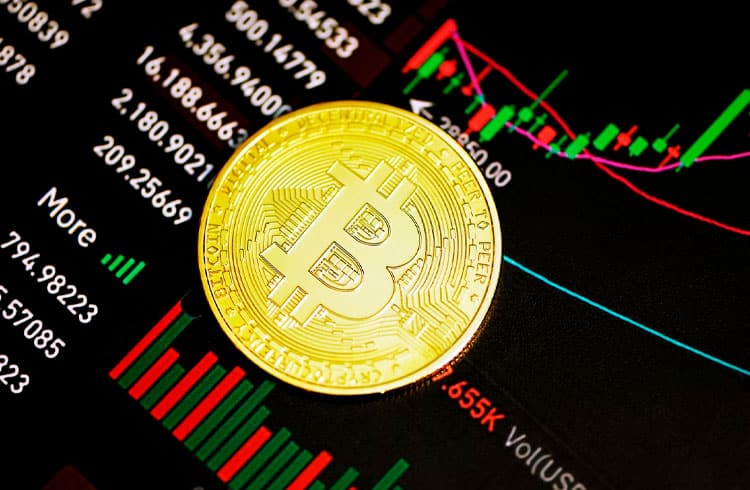 Bitcoin cai abaixo de US$ 19.000 com salto do indicador de inflação dos EUA