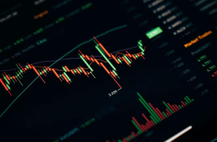 Coluna do TradingView: Incerteza leva as criptomoedas a trabalharem lateral