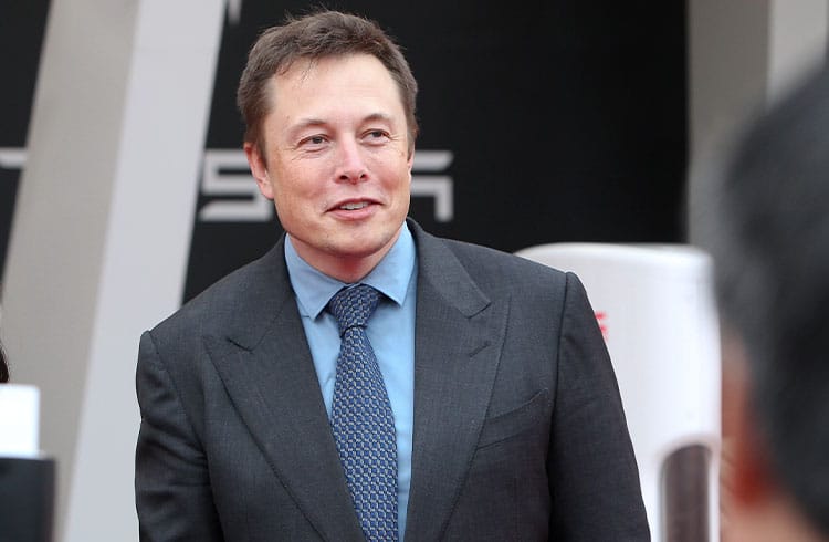 Elon Musk diz que vai continuar apoiando DOGE 'sempre que possível'