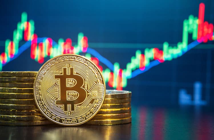 Bitcoin por R$ 103 mil mantém nível de resistência. Solana, Ethereum Classic, Ape Coin e STEPN disparam