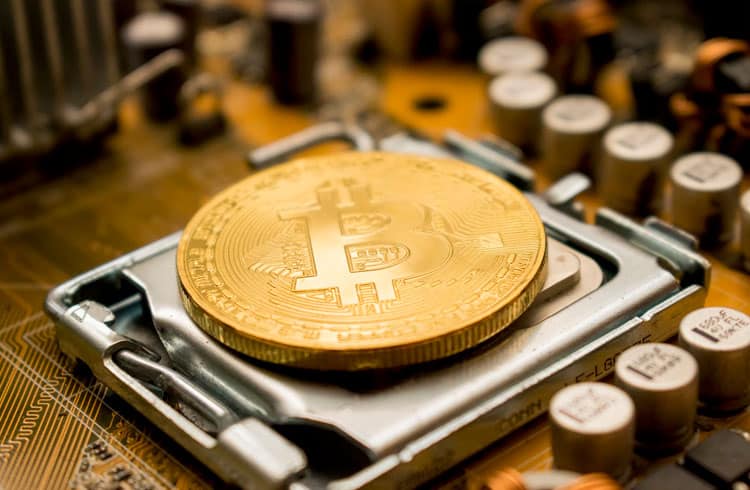 Dificuldade de mineração de Bitcoin atinge novo recorde, com alta de 3,45%