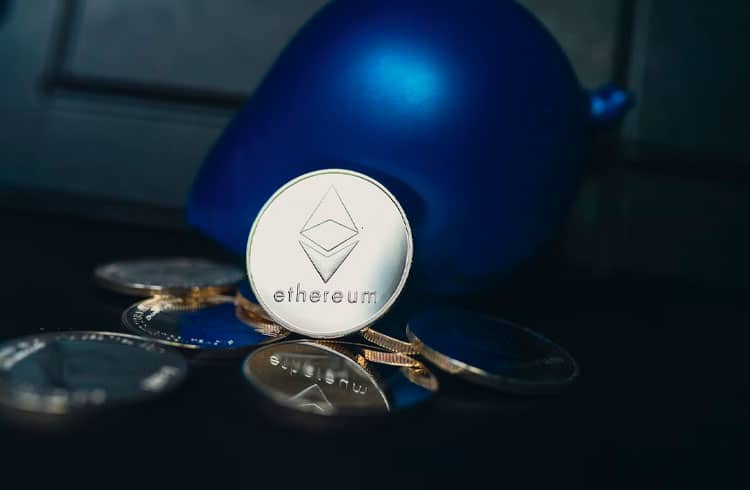 Acúmulo de Ether (ETH) por baleias atinge novo recorde