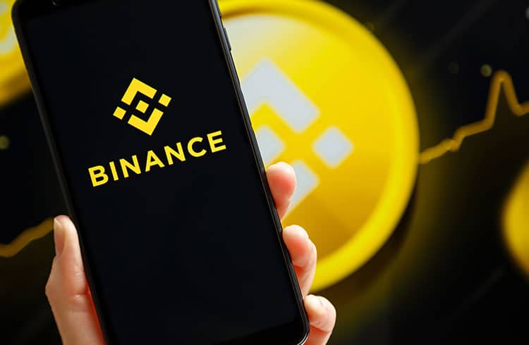 Binance queima R$ 3 bilhões em BNB, mas token segue em baixa