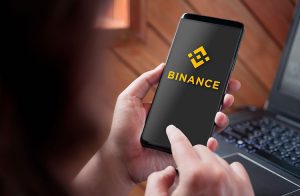 Binance oferece US$ 1 bilhão para comprar 100% da falida Voyager