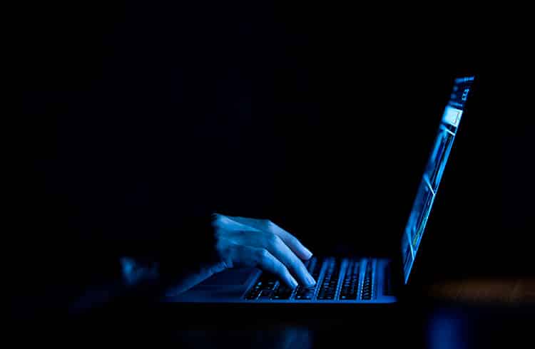 Hackers da Deribit movem ETH roubado para mixer de criptomoedas Tornado Cash