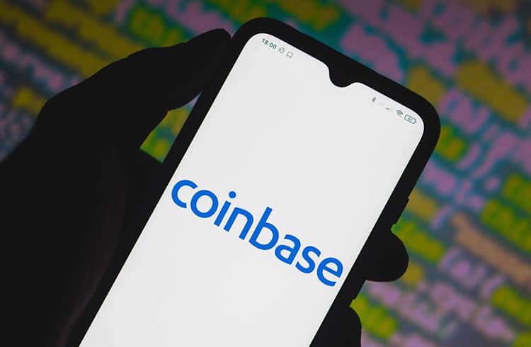 Ações da Coinbase caem para o preço mais baixo de todos os tempos