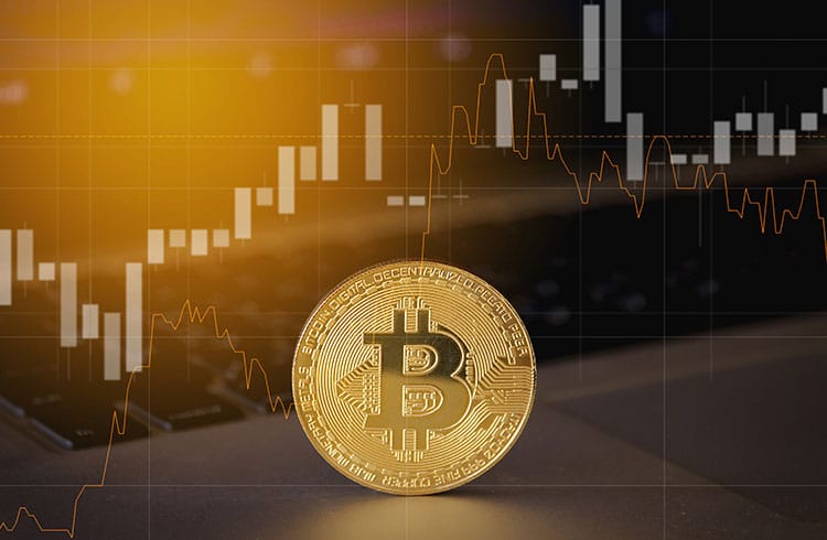 Bitcoin recua. ETH, BNB, XRP, DOGE e APE registram queda