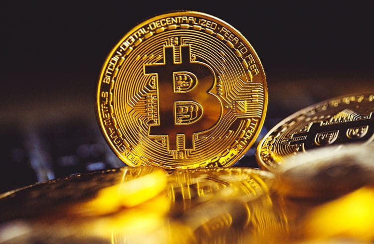 Venda seu Bitcoin agora, diz famoso analista
