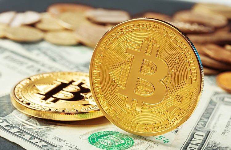 Bitcoin tombe en dessous de 22 000 $, XRP surprend les investisseurs - La Crypto Monnaie