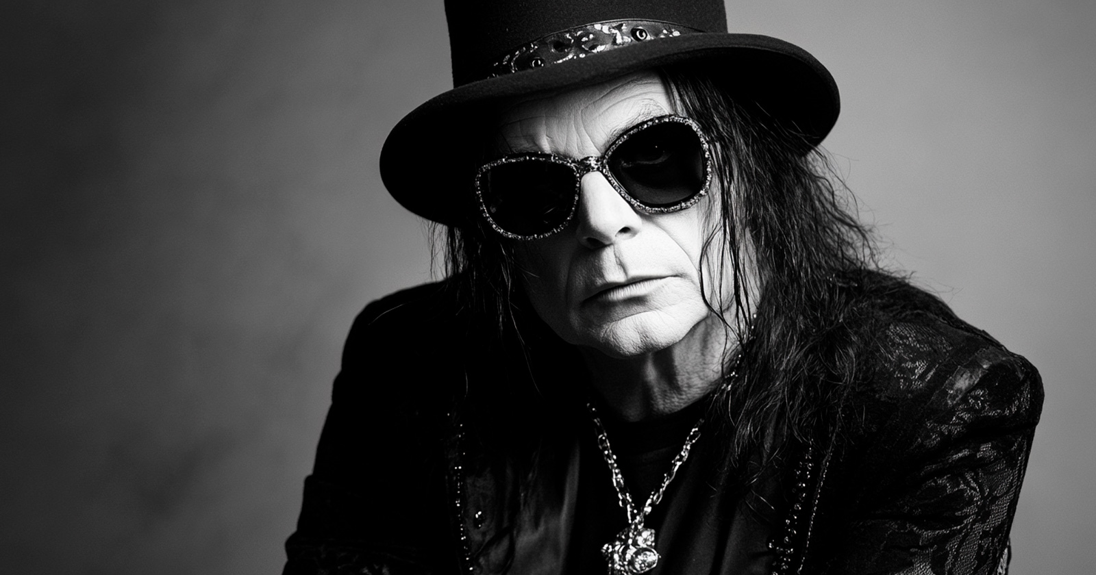 ozzy-agita-mercado